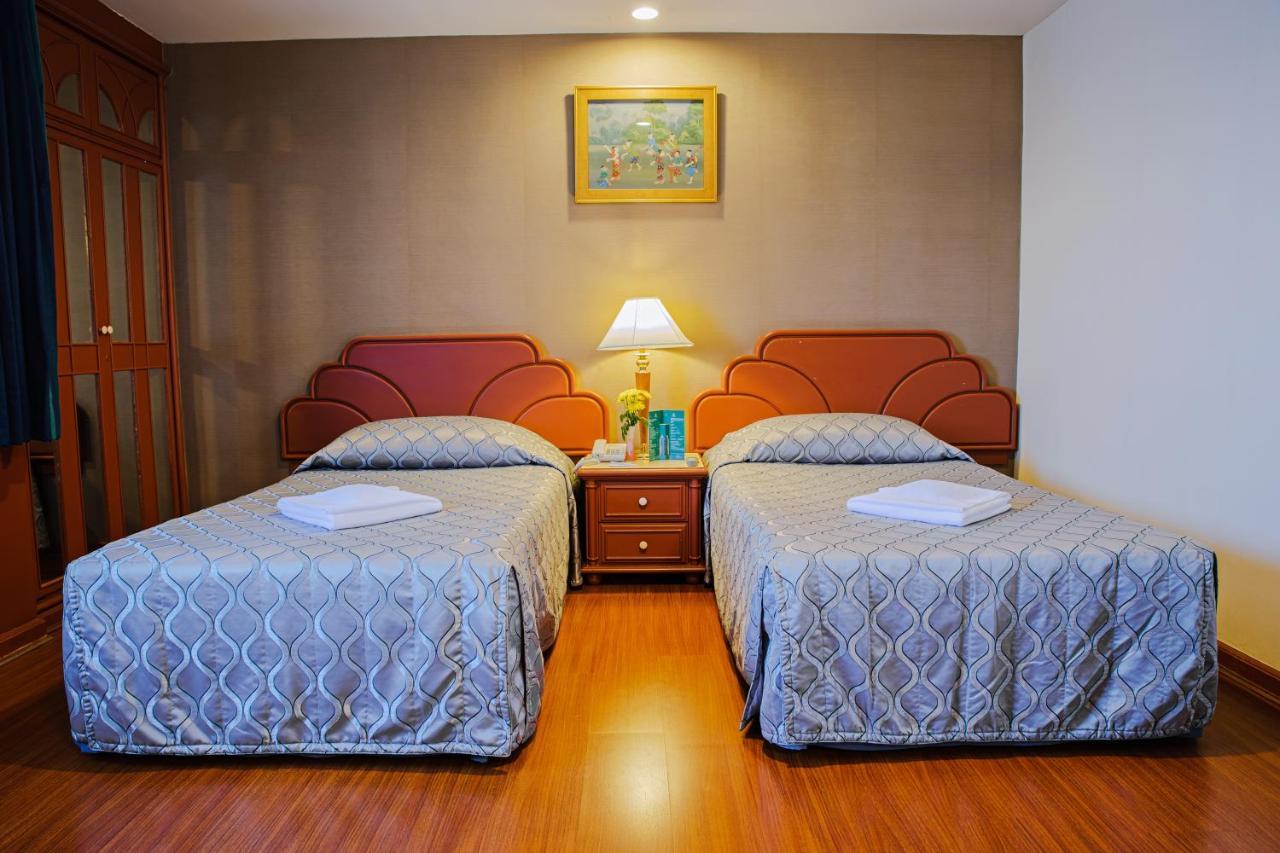 Baiyoke Suite Hotel Bangkok Exterior foto