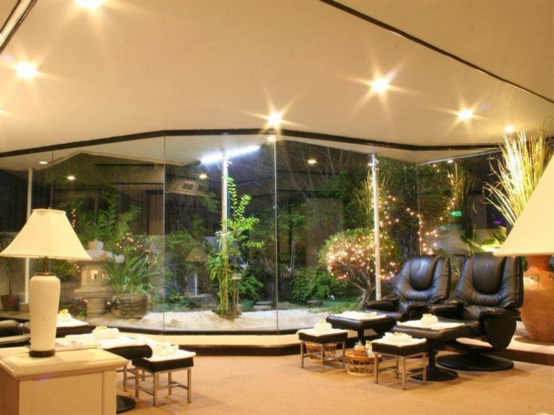 Baiyoke Suite Hotel Bangkok Exterior foto