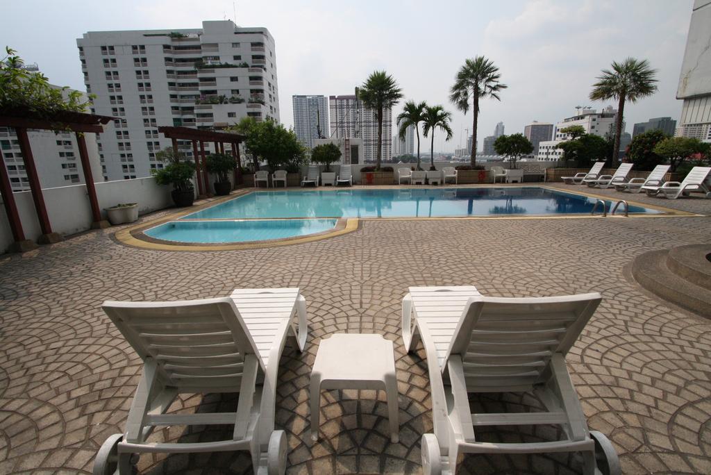 Baiyoke Suite Hotel Bangkok Exterior foto